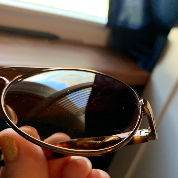 Rose gold Oakley Aviators sunglass 🕶 - Picture 8 of 8